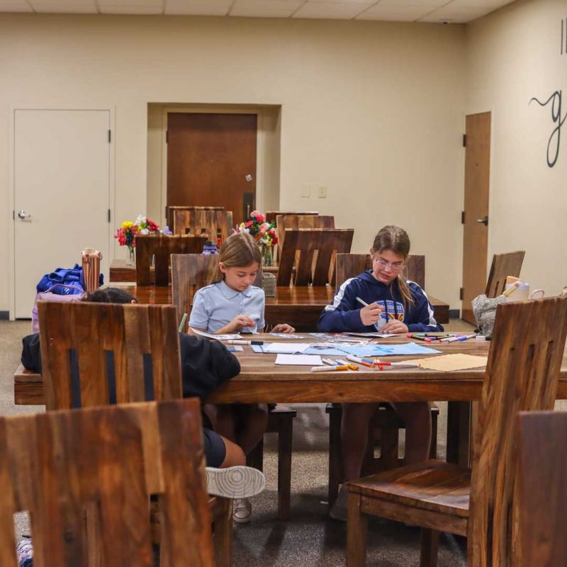 662495946_1352688413563038_7516253454318008816_n